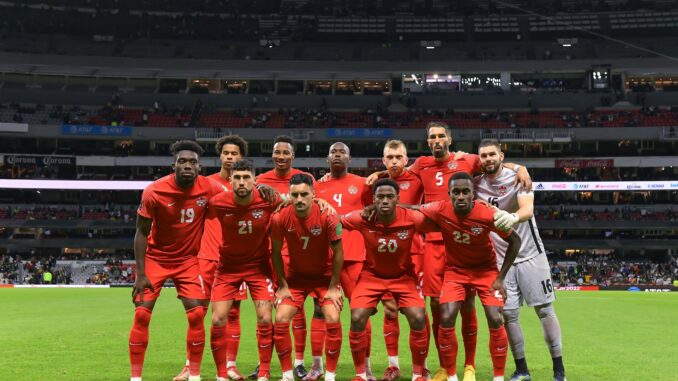 Canadá saca histórico empate en México